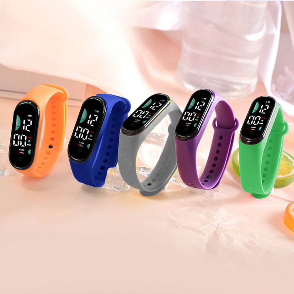 ساعة أطفال هدية عيد ميلاد للطف - مراجعة Smartwatch Watches Kids وسعره